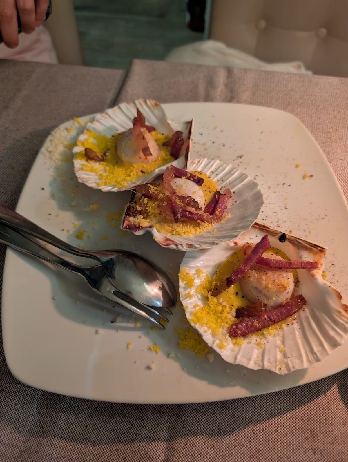 Capesante con pancetta